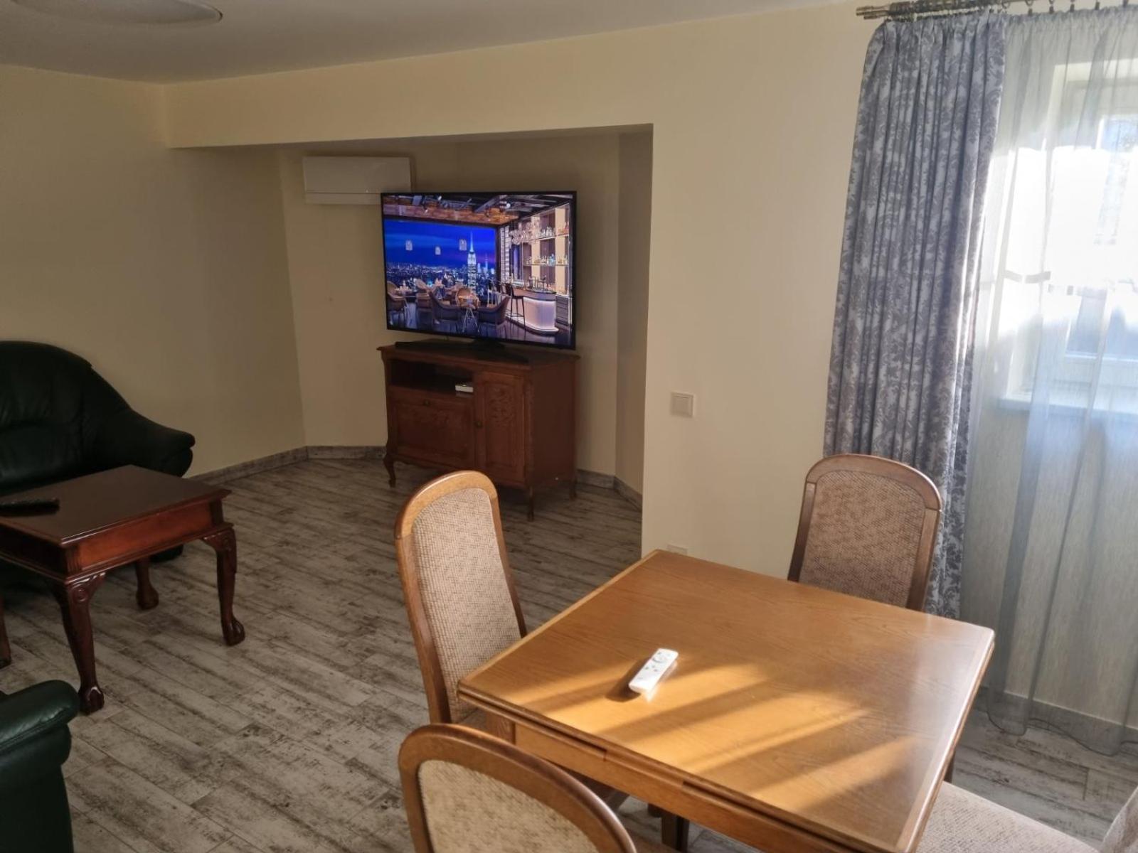 Liepu 27A/10 Apartment Klaipeda Luaran gambar